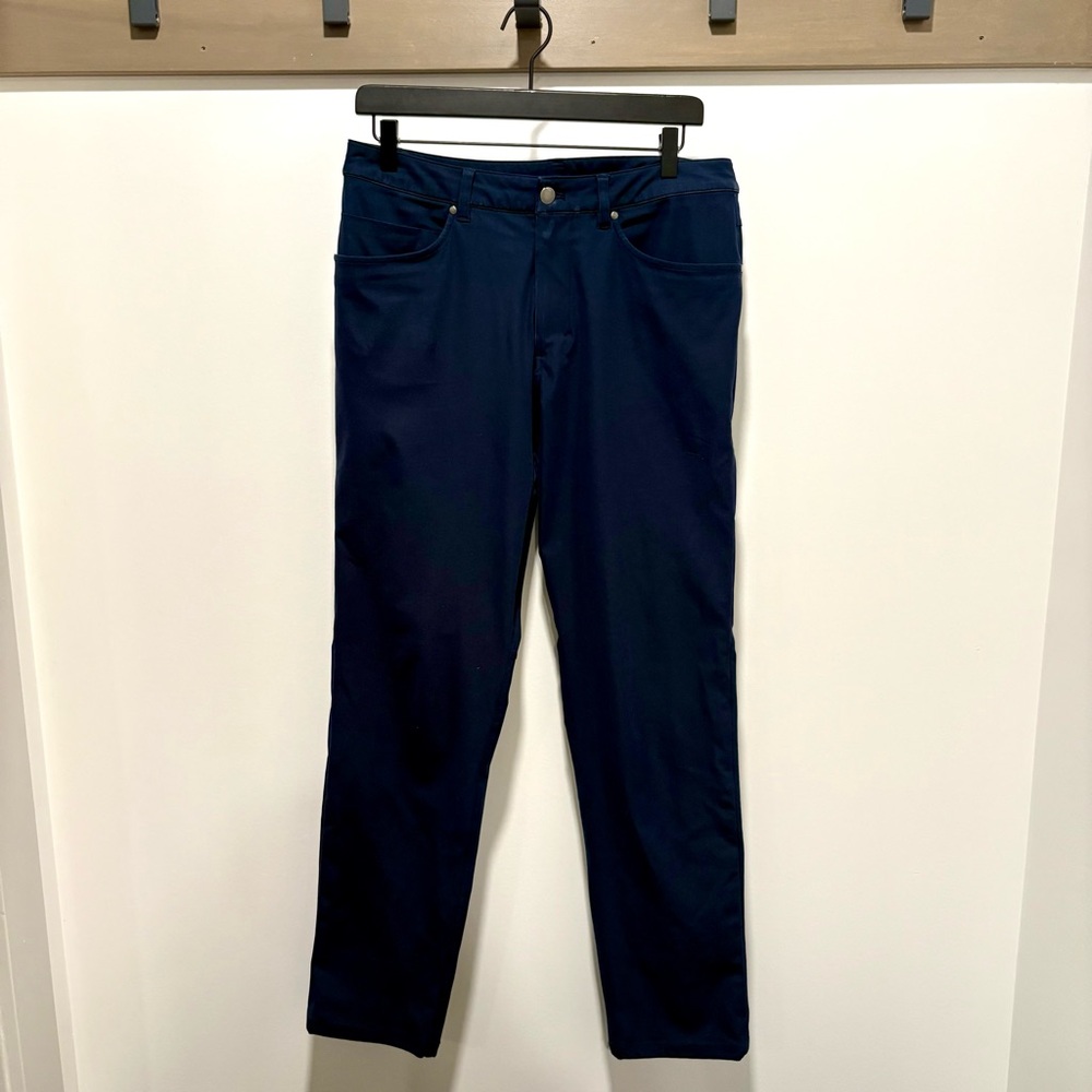 Lululemon Men’s ABC Classic Fit 5 Pocket Pants Warpstreme - Navy - Size 31x32